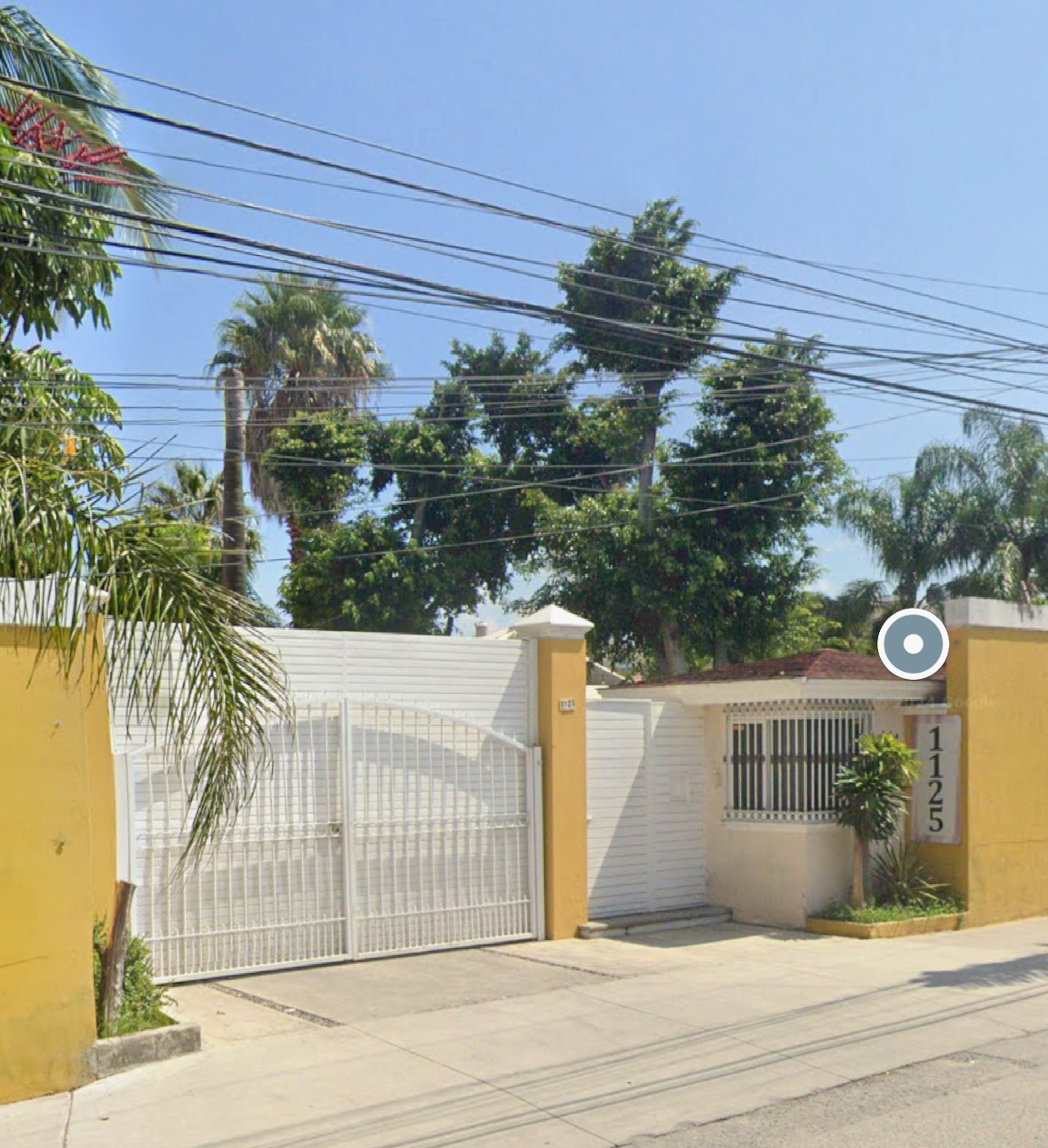 1 de 26: Fachada