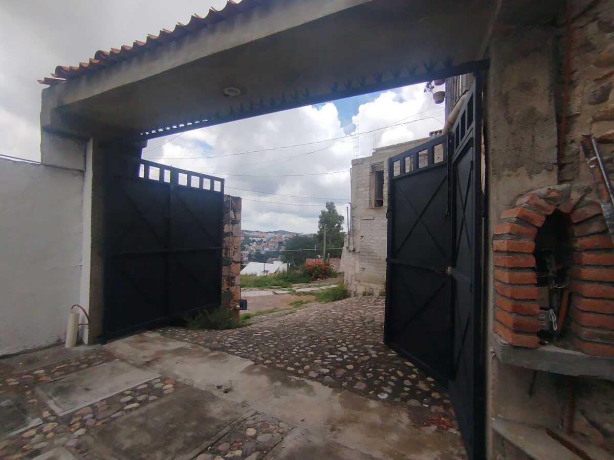 3 de 24