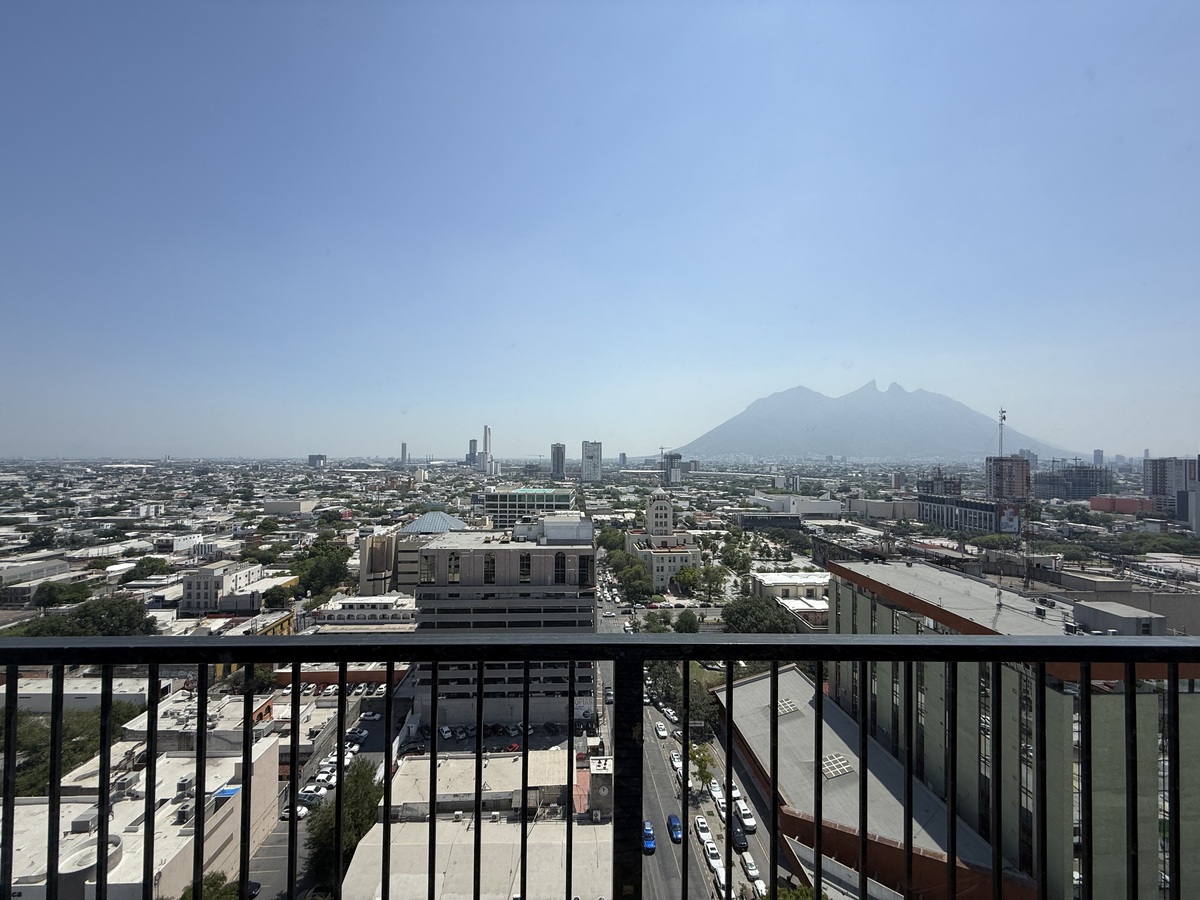 5 de 14: Balcon