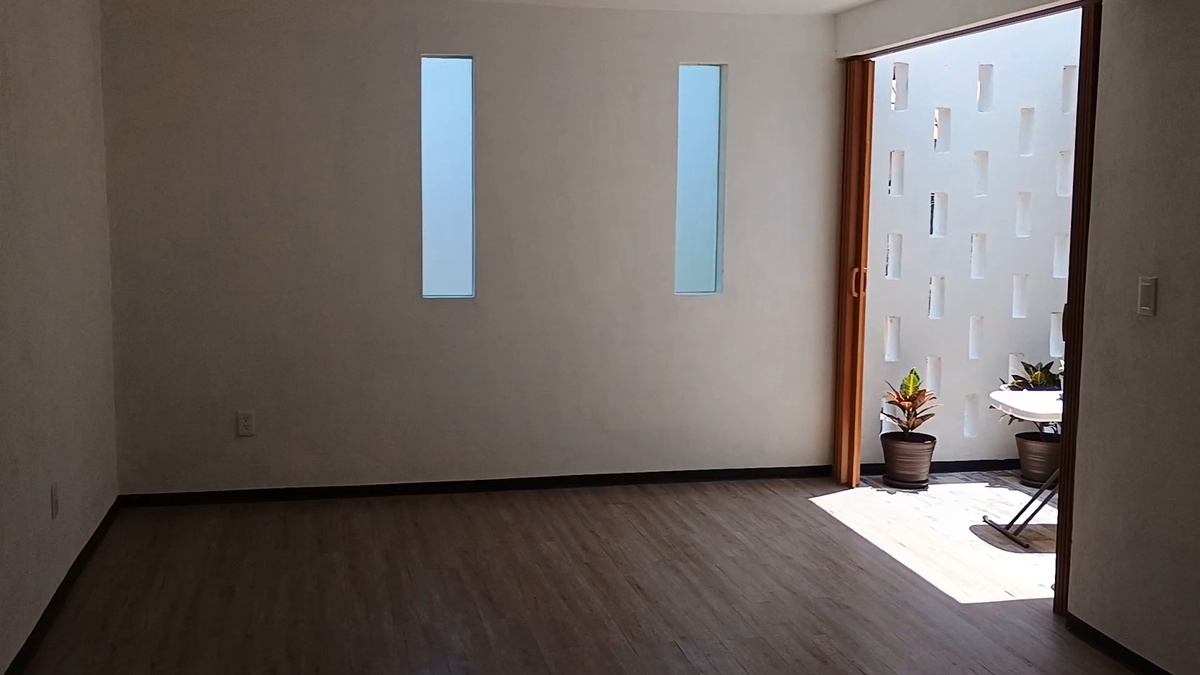 13 of 17: Recámara 2 1er nivel