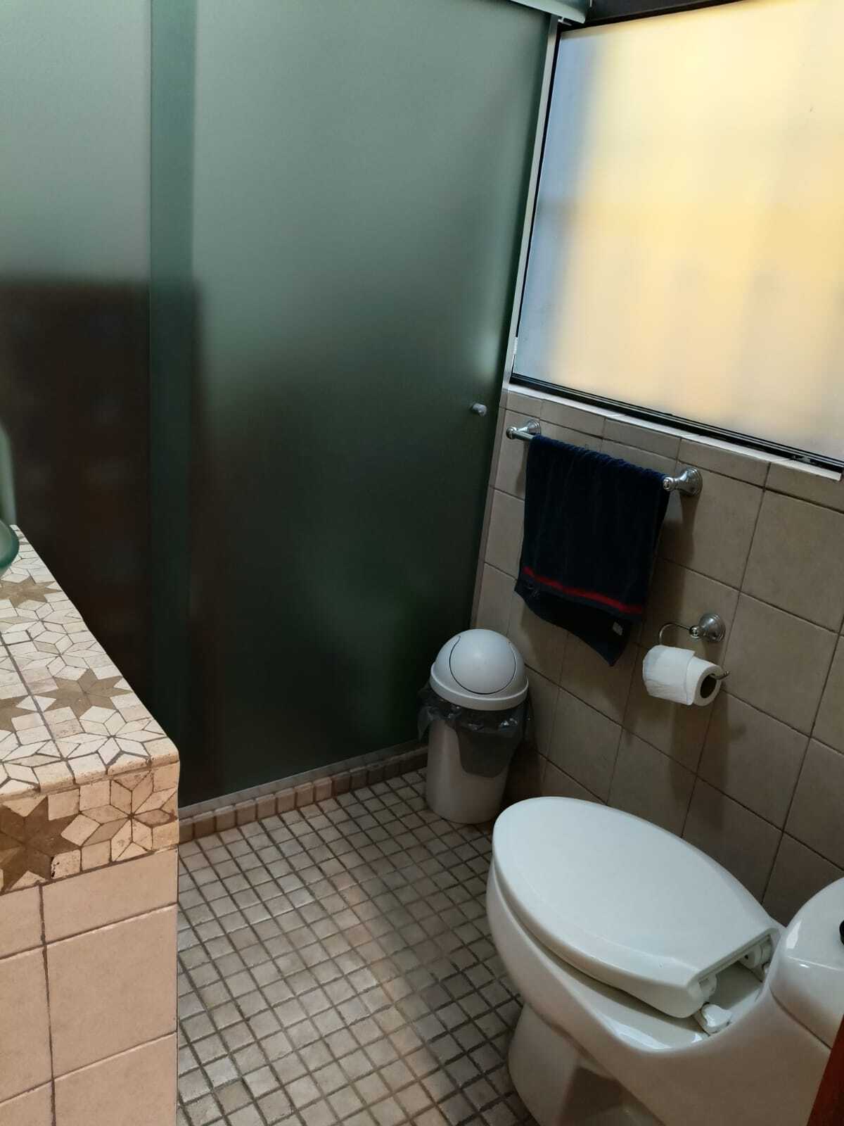 13 of 34: Baño completo PB