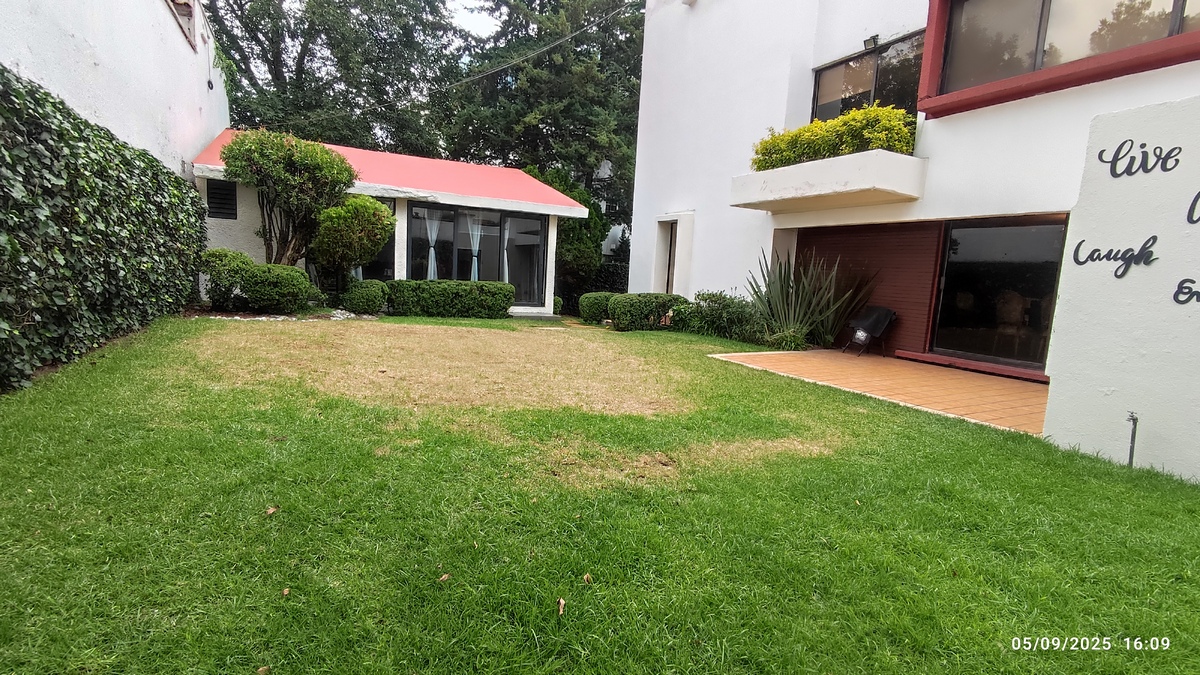 1 de 19: Jardín
