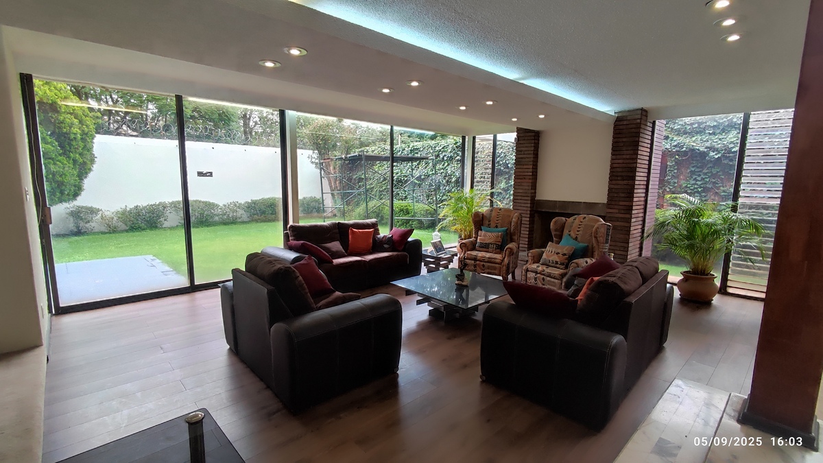 3 de 19: Sala