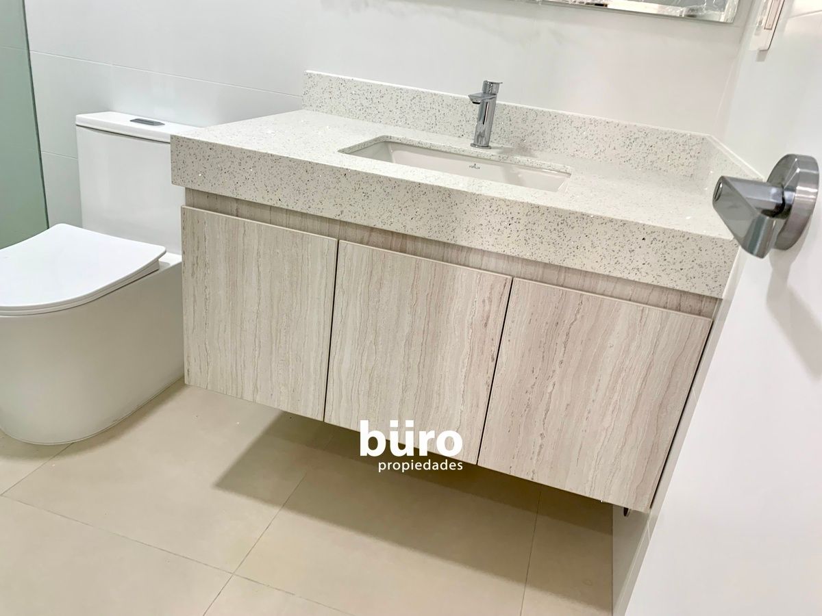 5 de 16: Baño Principal
