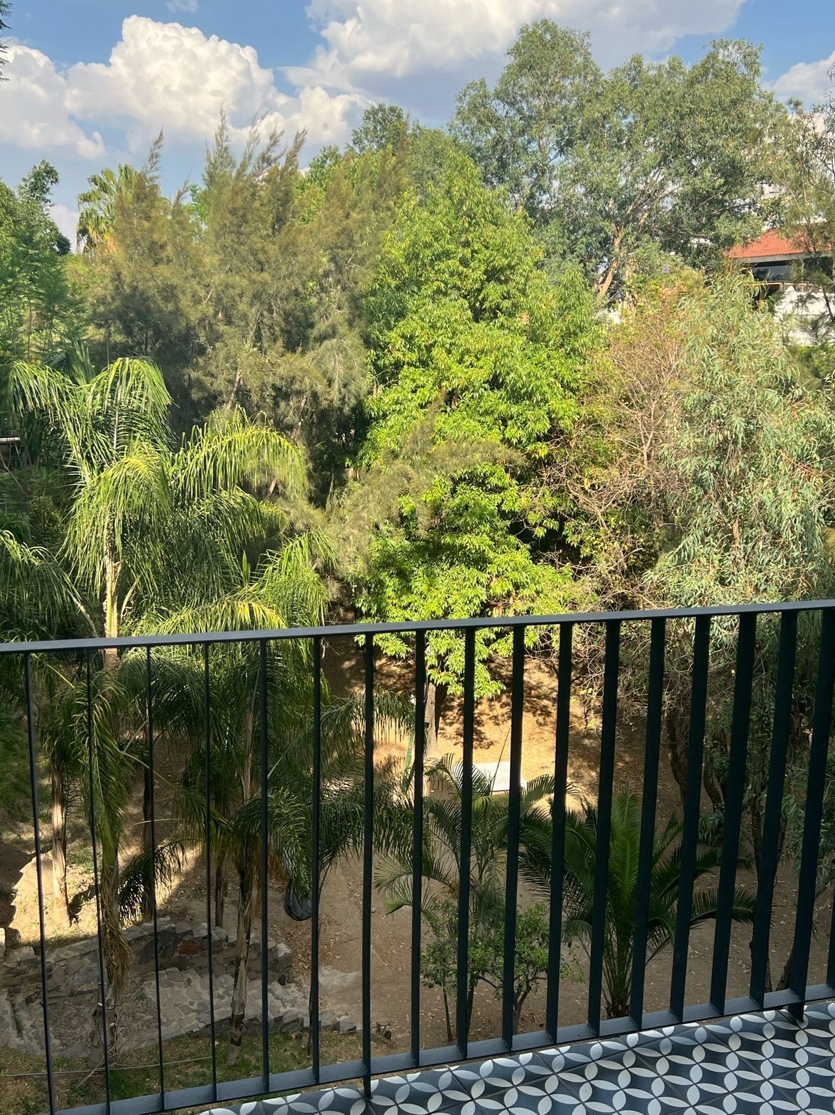 8 de 31: Amplia Terraza 3er recámara