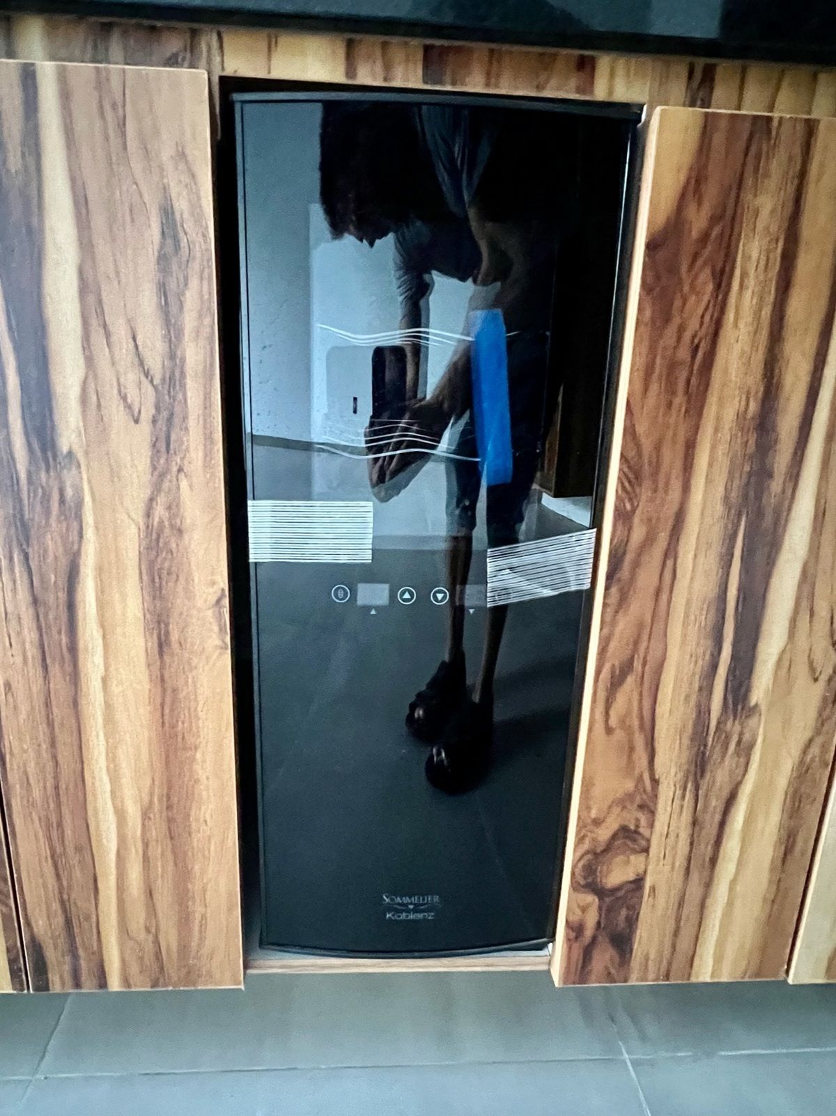 30 de 31: Enfriador vino