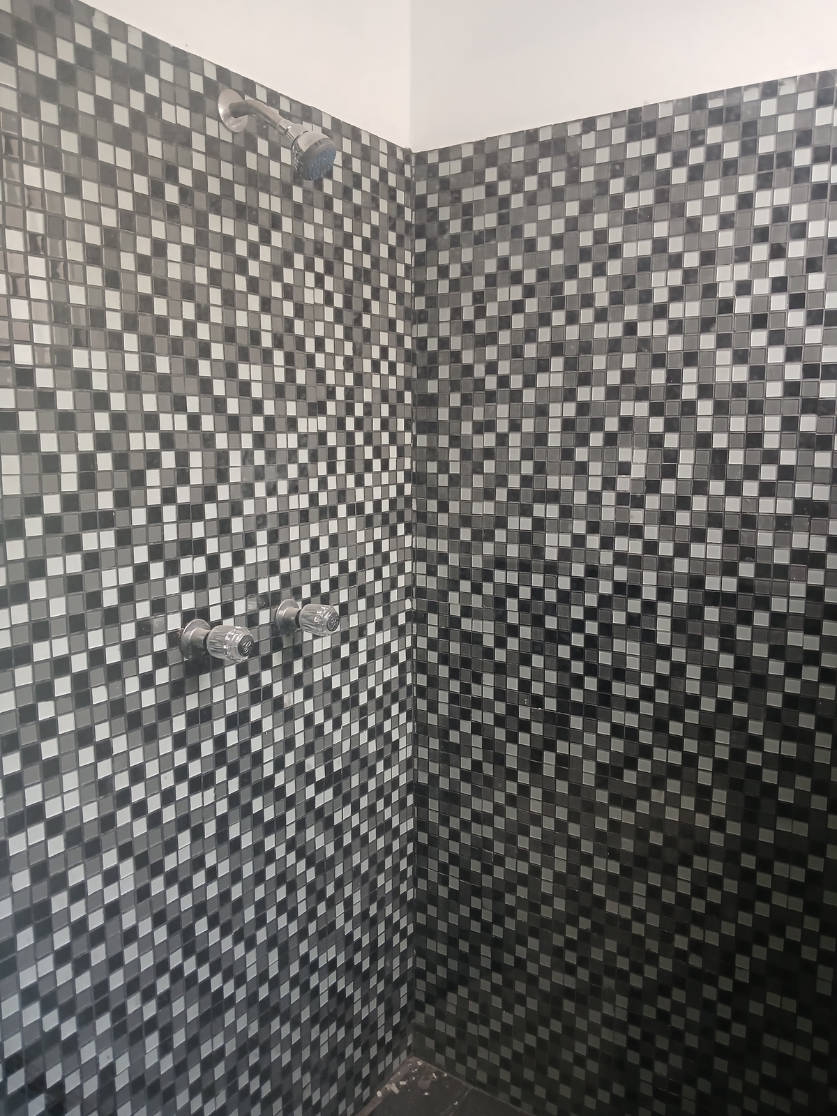 3 de 8