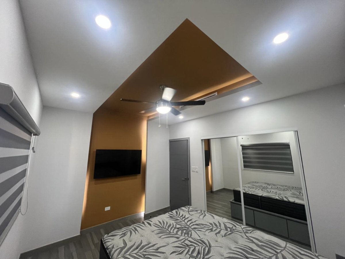 3 of 8: HABITACIÓN PRINCIPAL