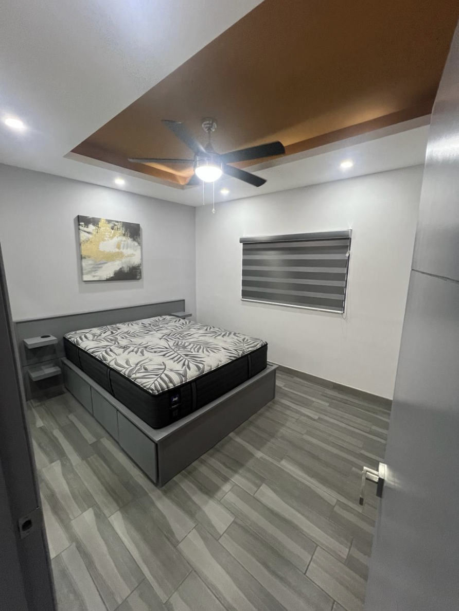 5 of 8: HABITACIÓN 2