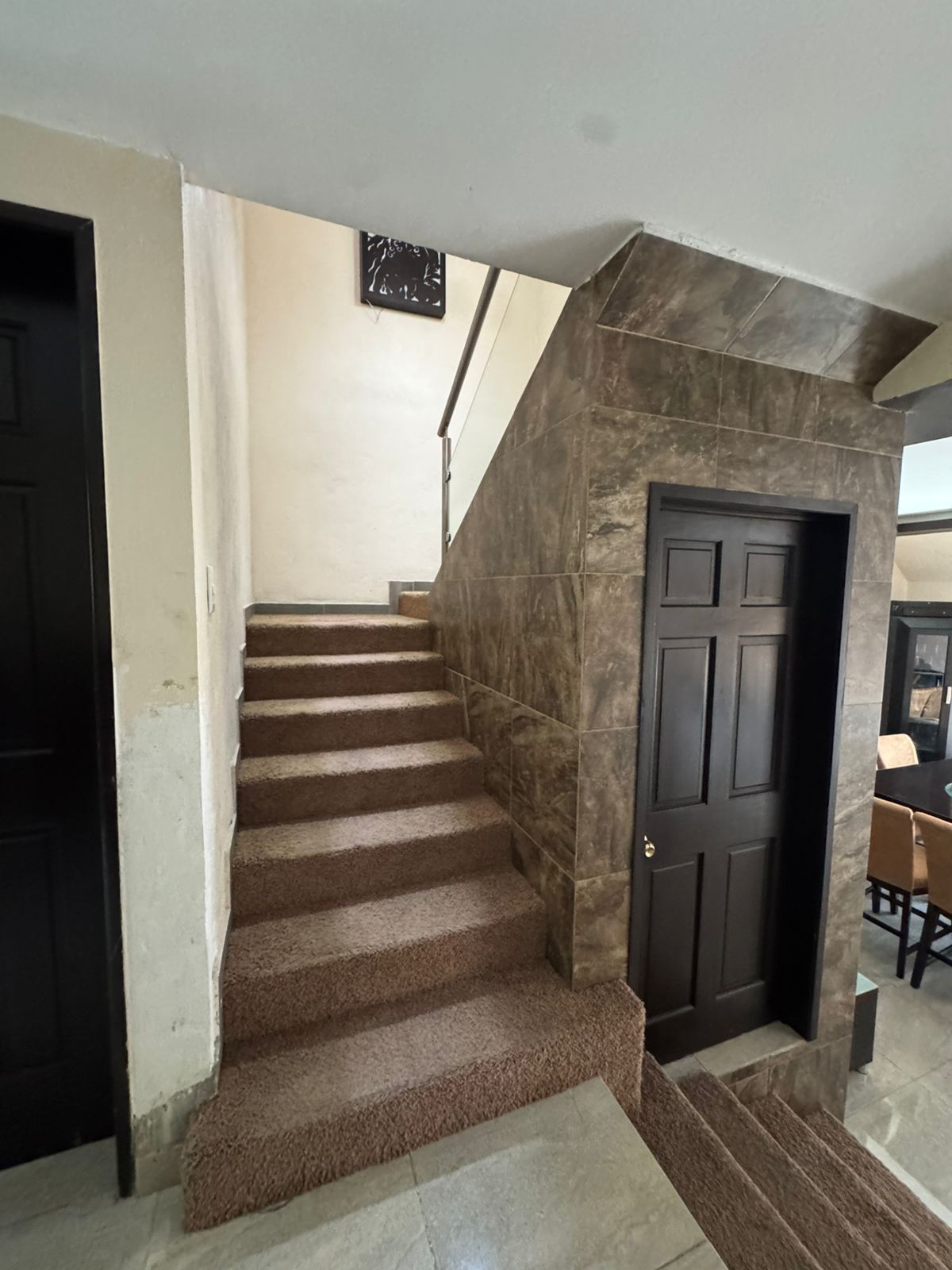 13 de 18: Escaleras