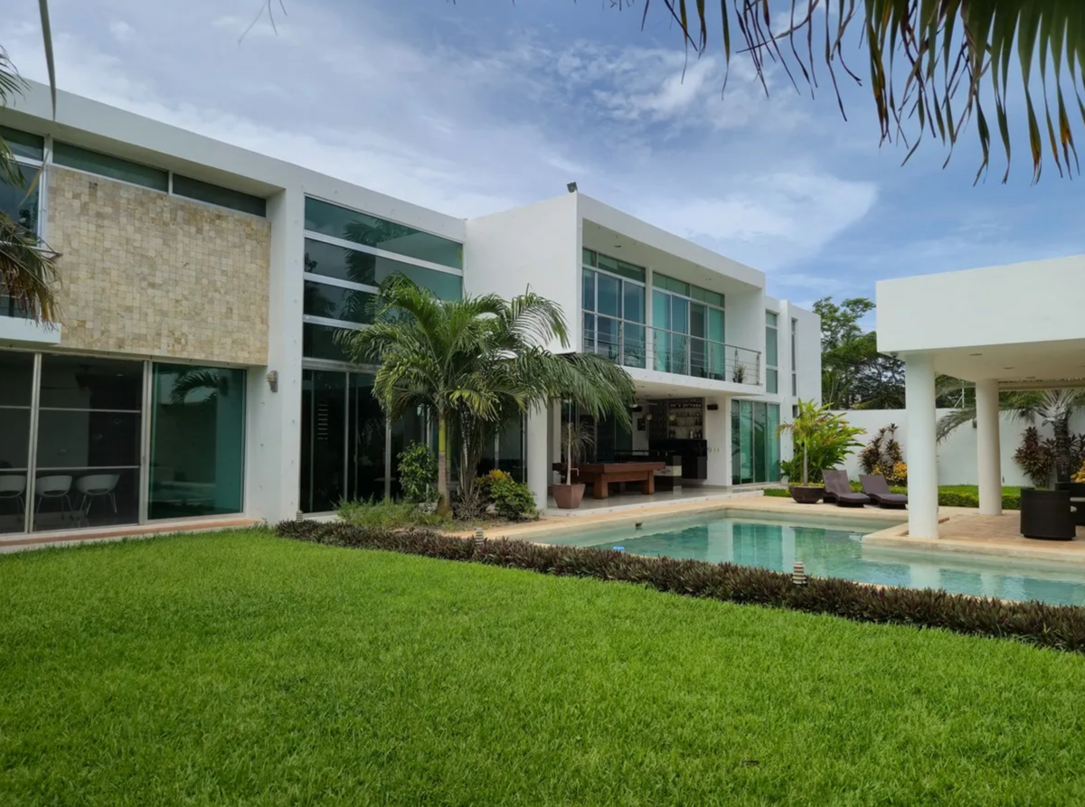 Casa DE LUJO en Temozón Norte - foto 1