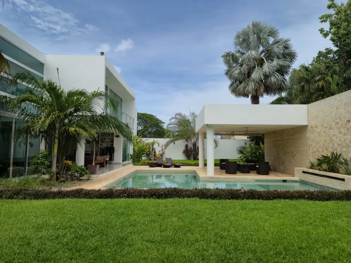Casa DE LUJO en Temozón Norte - foto 2