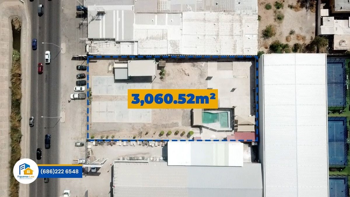 Se Vende Terreno Comercial Sobre Periferico Gómez Morín en Mexicali, B.C.