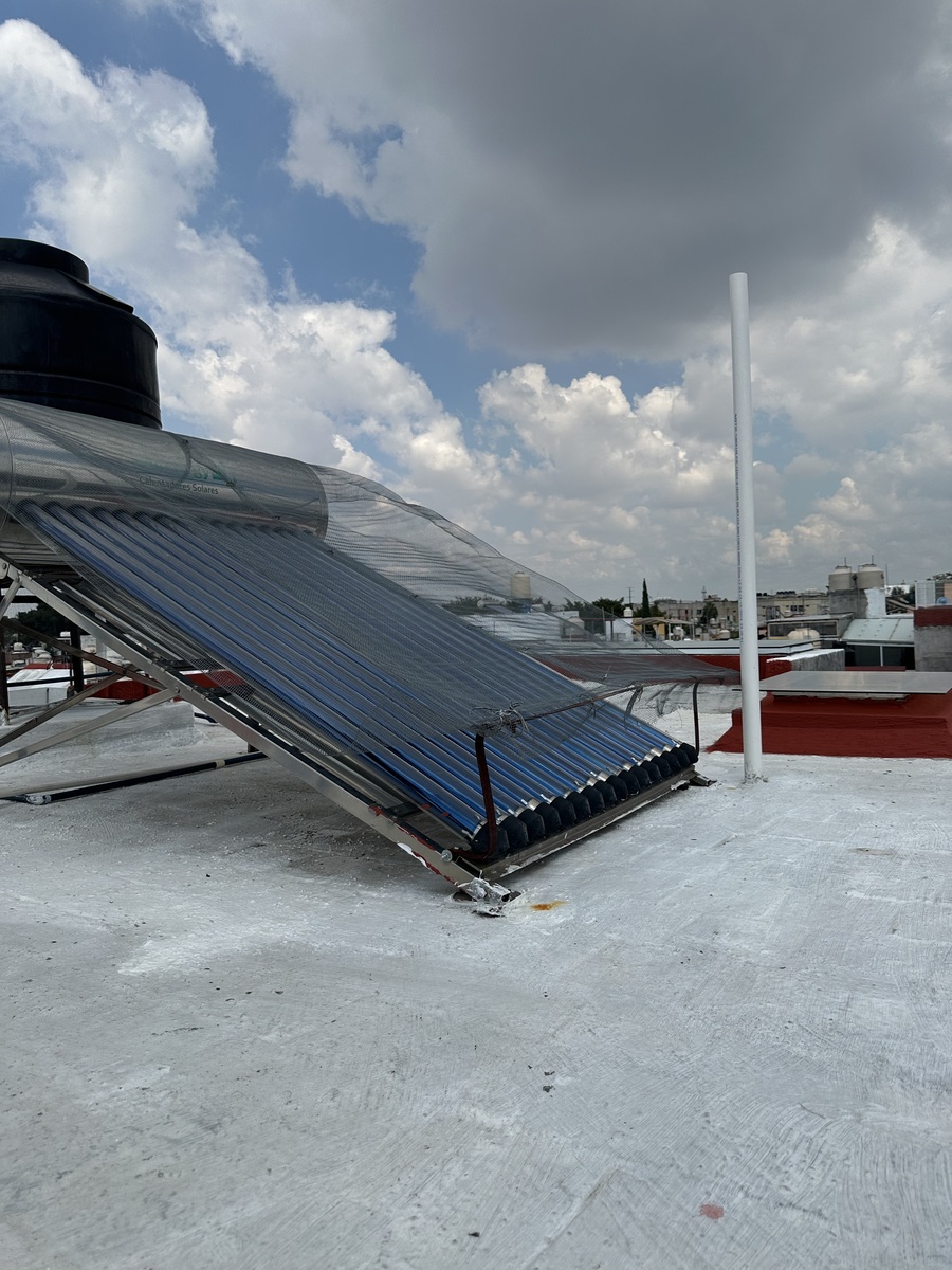 27 of 29: Azotea impecable con impermeabilización para 10 años