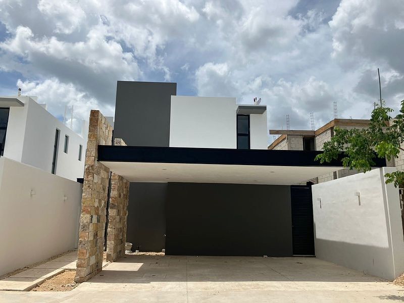 CASA À VENDA EM MÉRIDA, PRIVADA ENTREGA IMEDIATA, foto 1 de 35