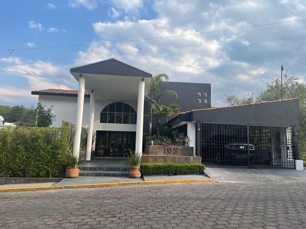 Casa en Venta Lomas de Valle Escondido 4 Recamaras