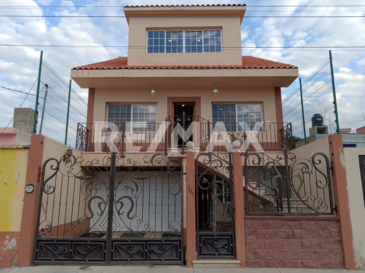 Casa en Venta en Colonia Santa María