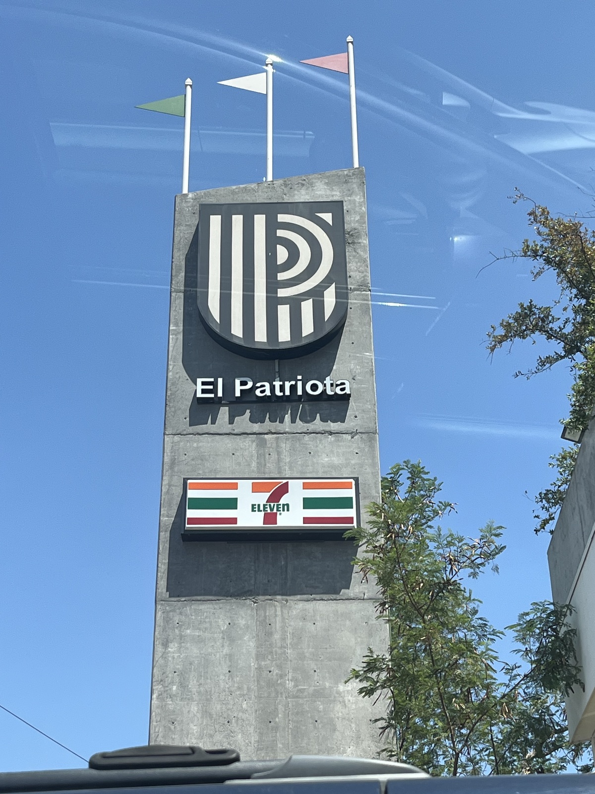 2 de 13