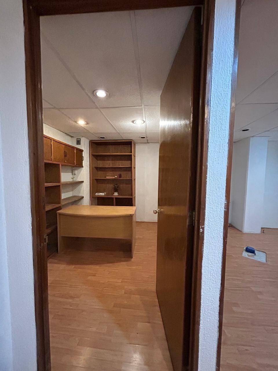 6 de 18: oficina interna