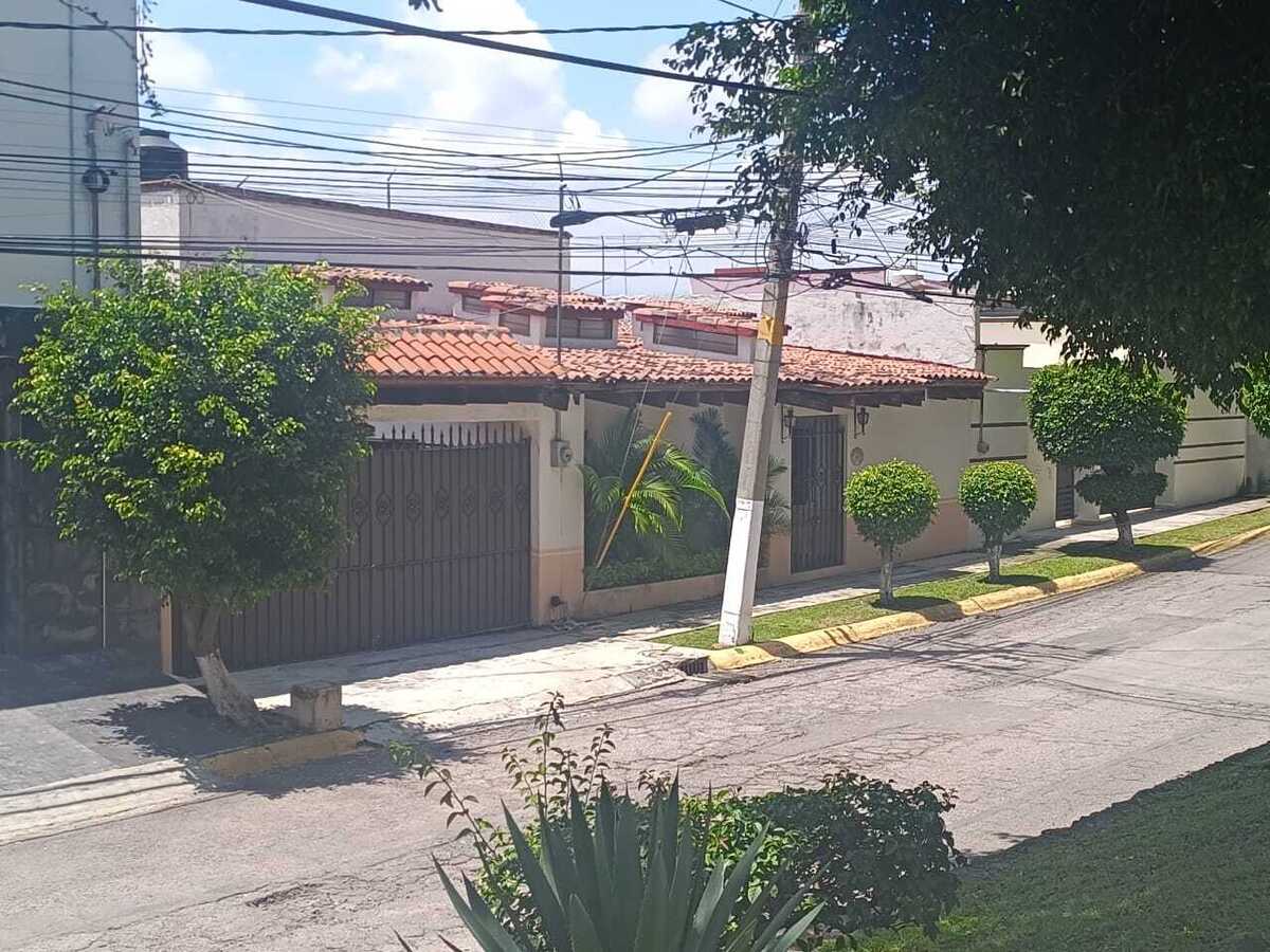 1 de 28