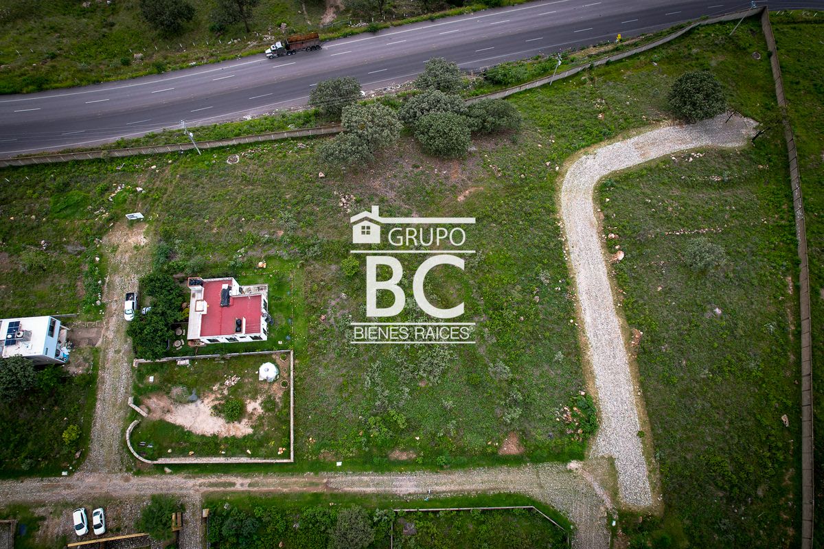 Terreno en Venta en Hacienda Monticello (1,120 m²) - foto 2