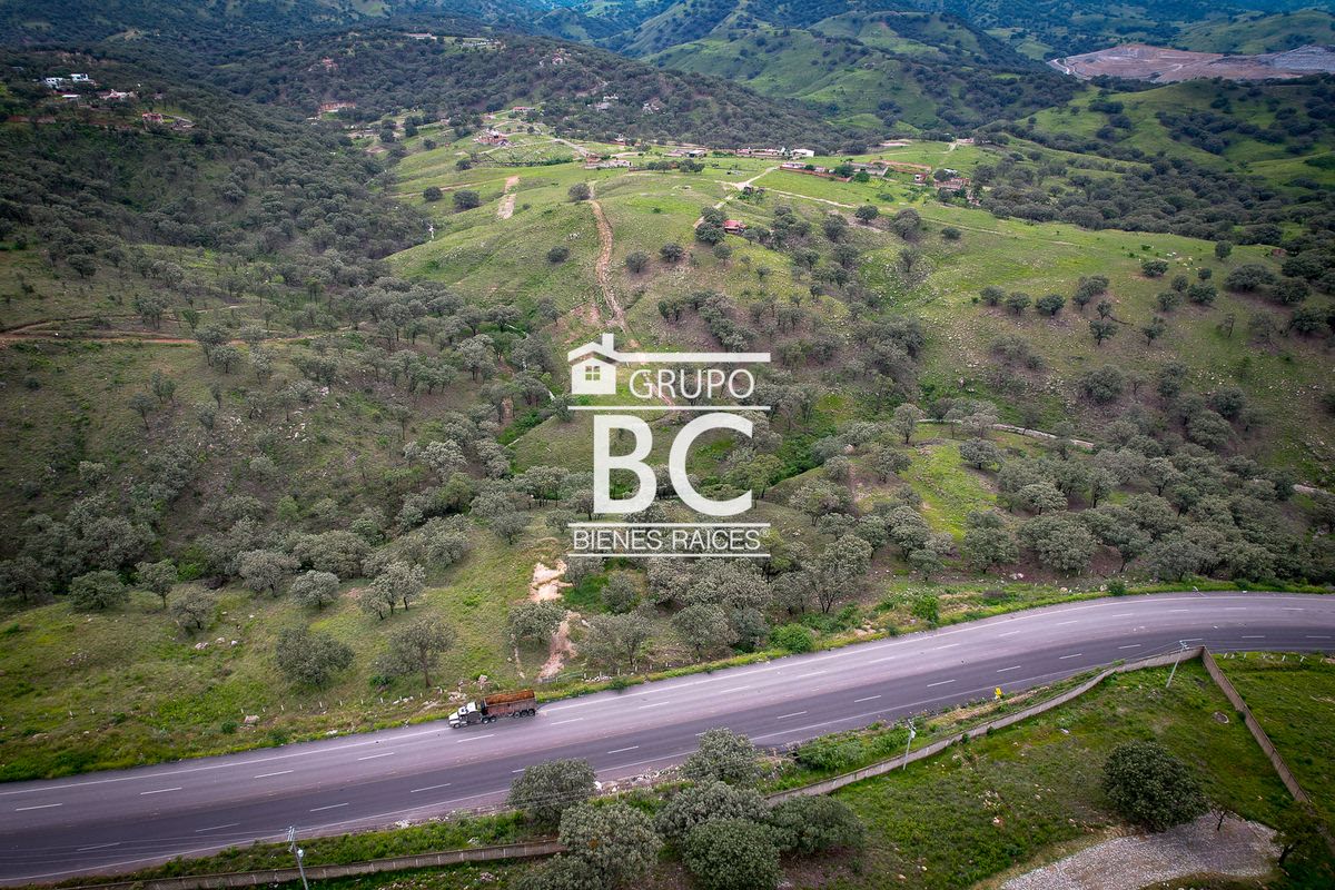 Terreno en Venta en Hacienda Monticello (1,120 m²) - foto 4