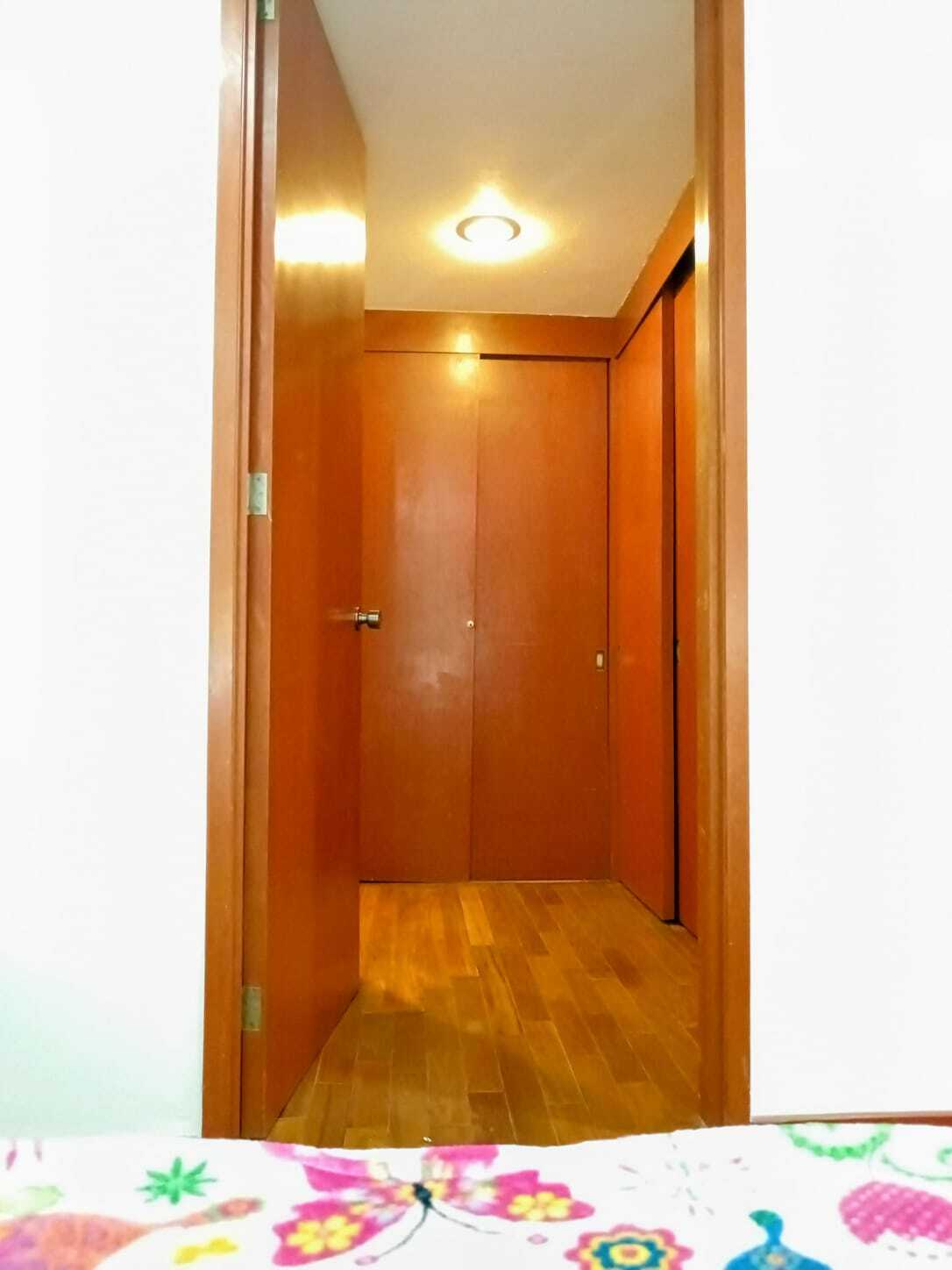4 de 18: VESTIDOR DE LA RECAMARA PRINCIPAL