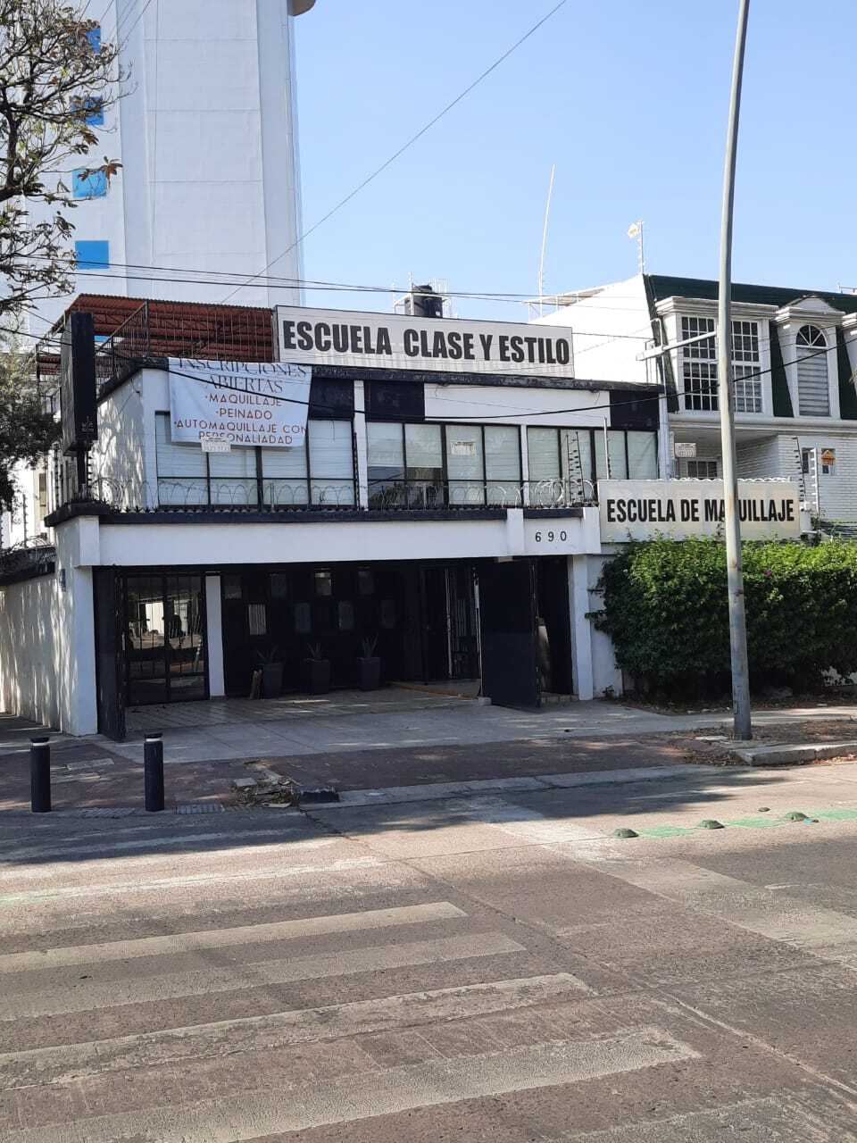 2 de 17