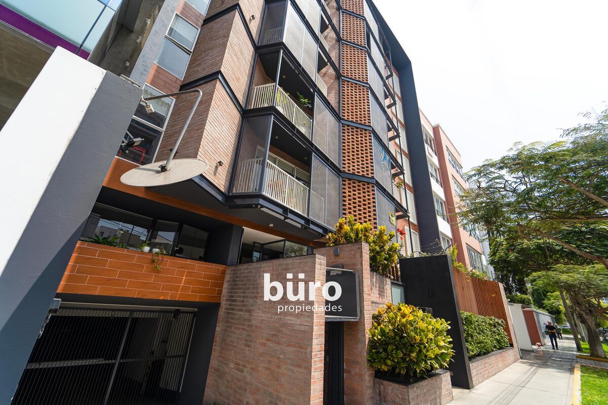 22 de 25: Edificio a pasos de Parque Melitón Porras