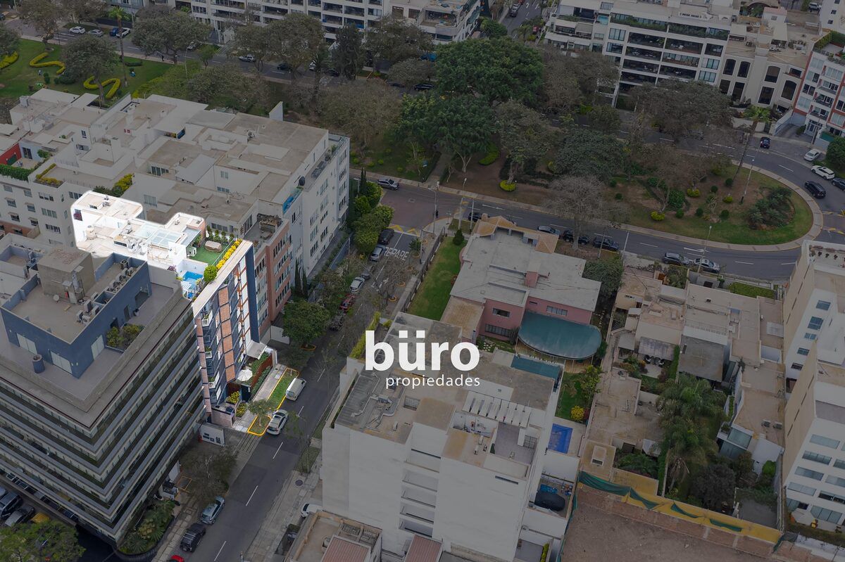 23 de 25: Ubicación