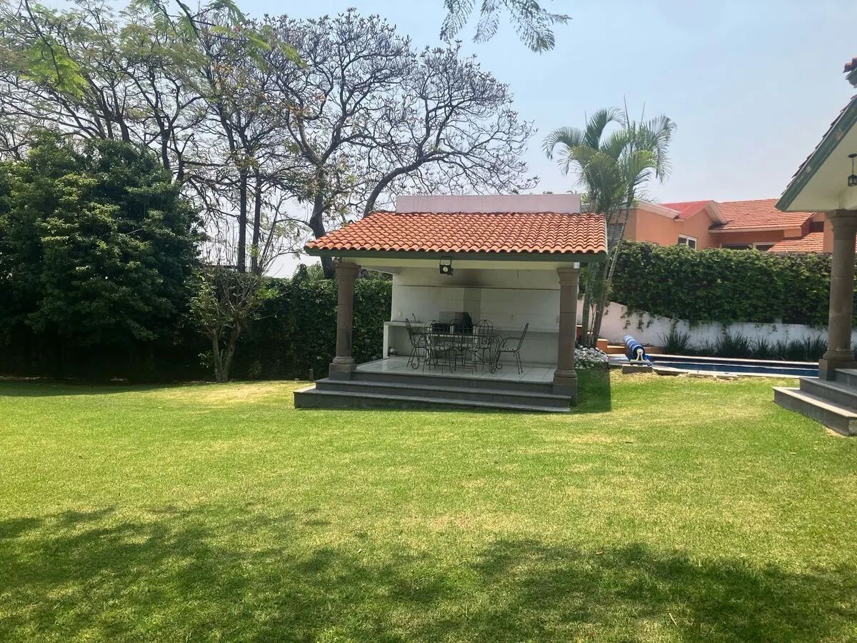 3 de 28