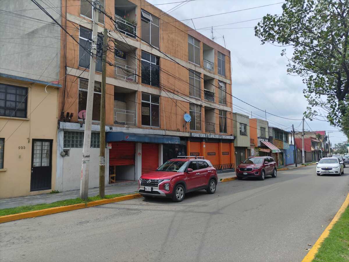 4 de 25