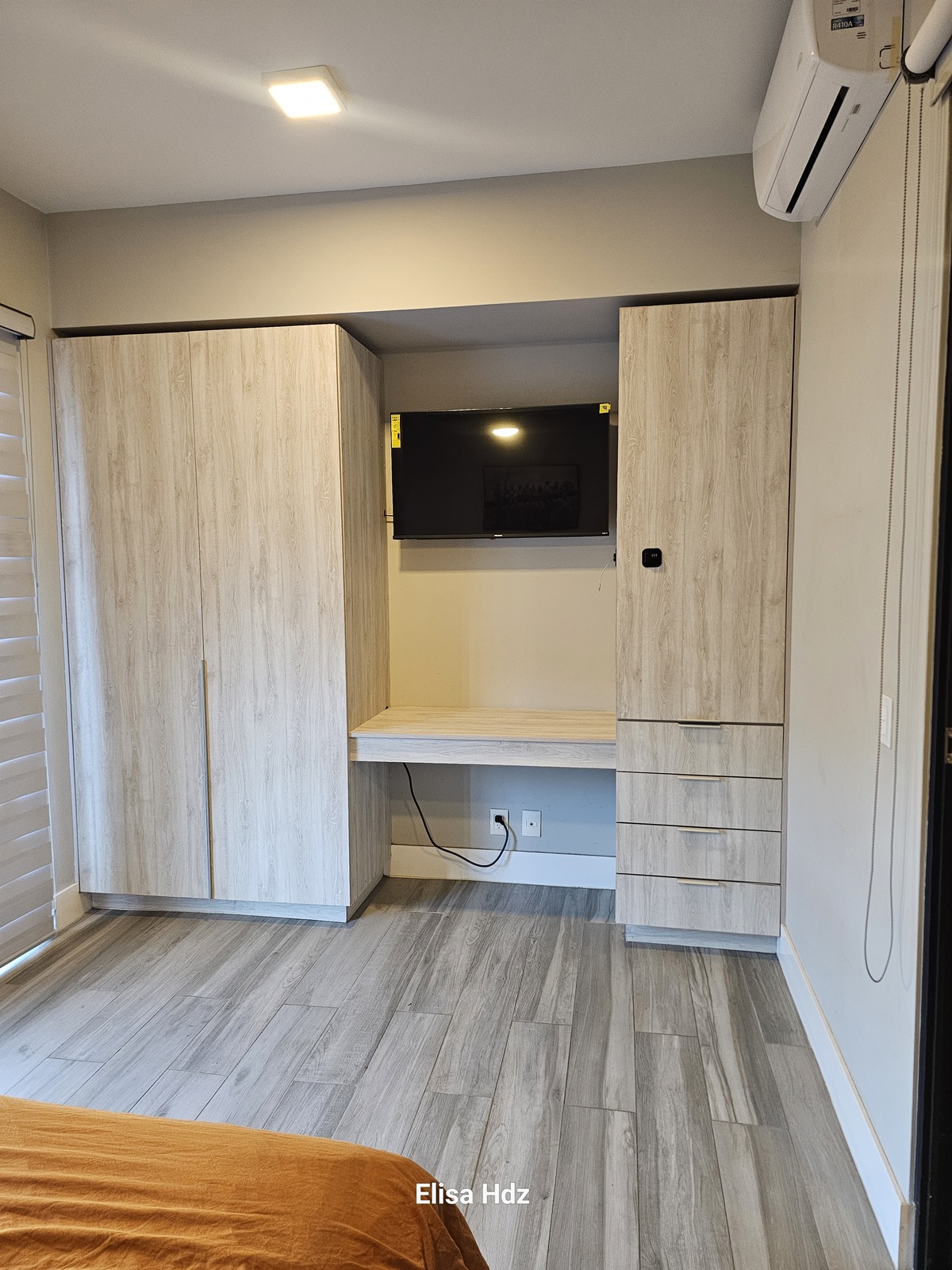 2 de 12: Recamara Principal, escritorio y closet