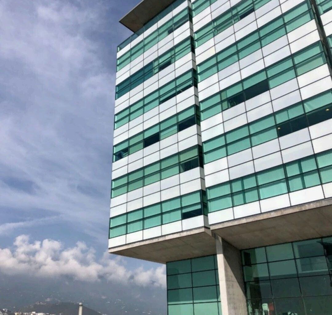 Oficina en Venta Torres Martel 3