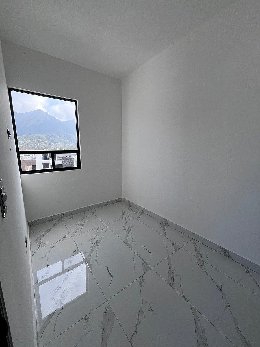 House in Amorada Privada Residencial, Santiago, photo 2 of 47