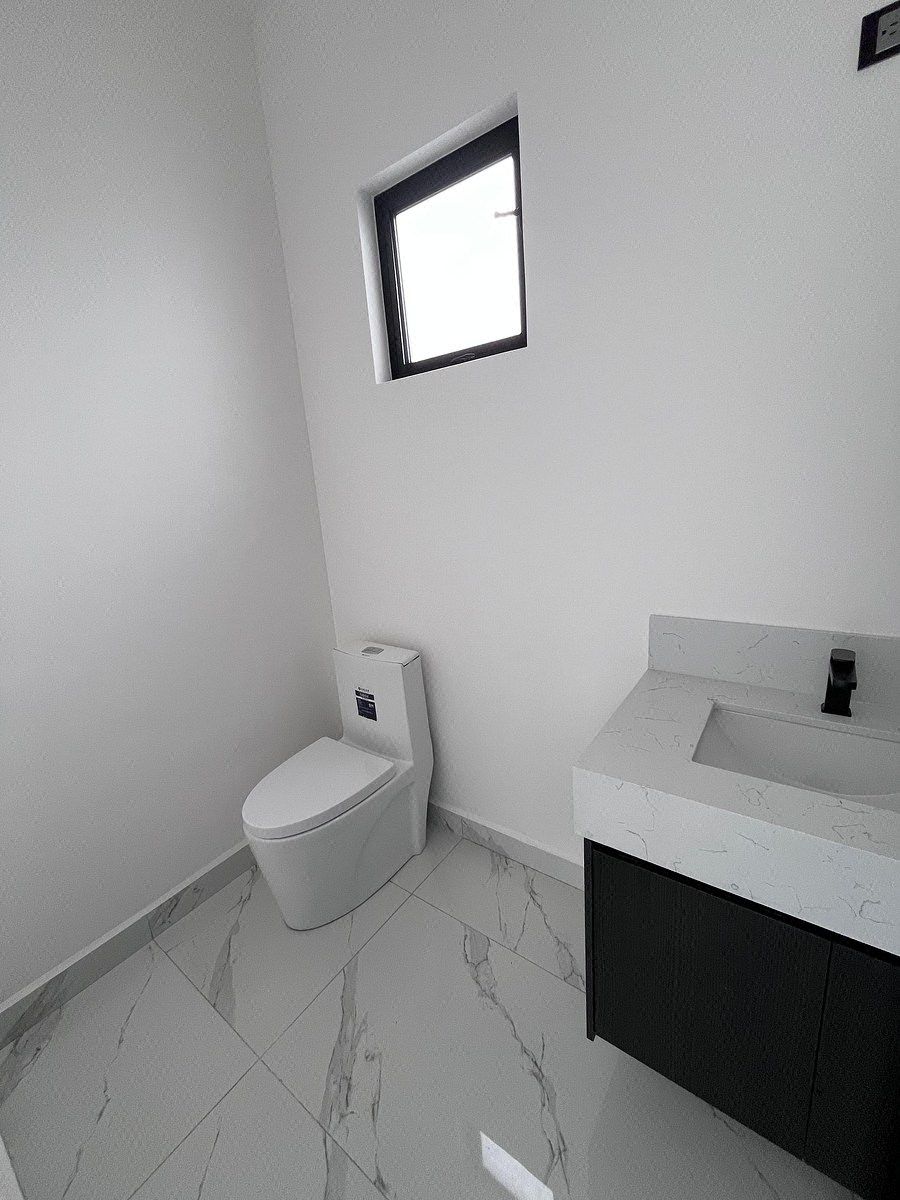 House in Amorada Privada Residencial, Santiago, photo 14 of 47