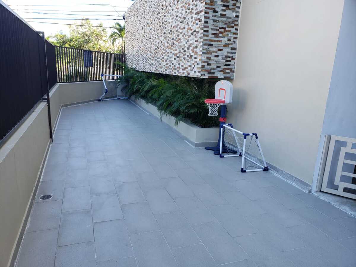 Property view 11