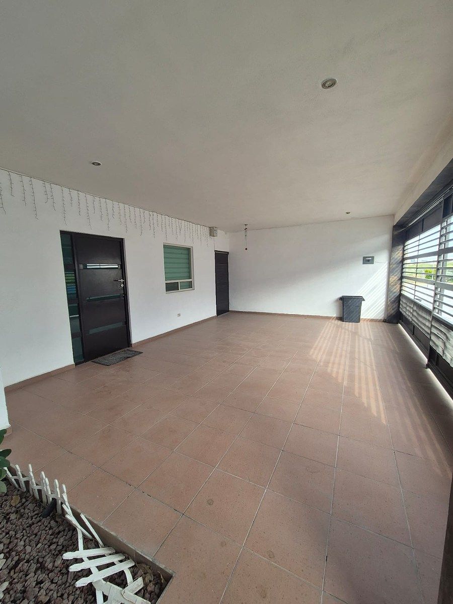 Casa em Cumbres Elite 1 Sector, Monterrey, foto 2 de 26
