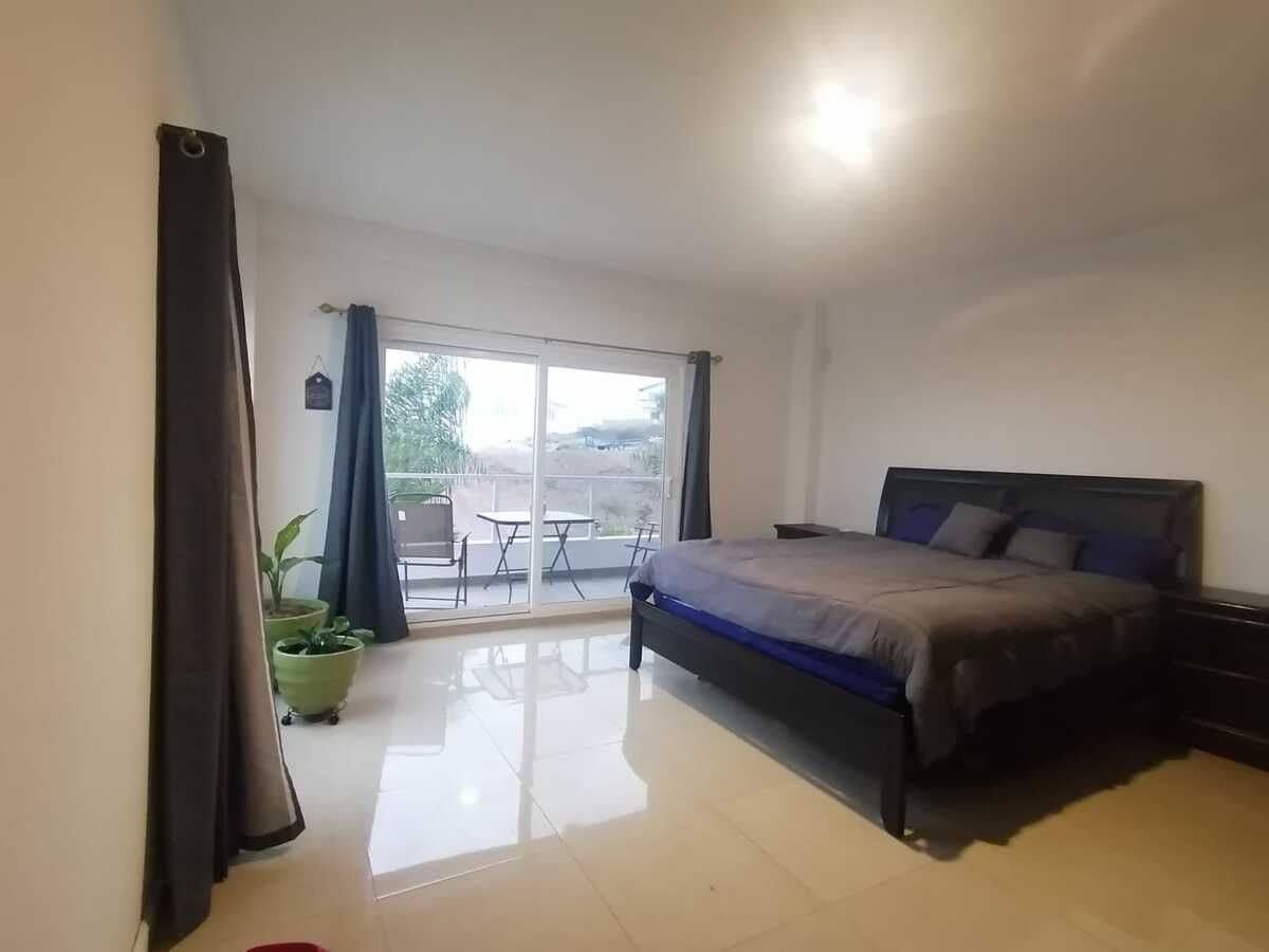 8 de 12: Recama con camas king size