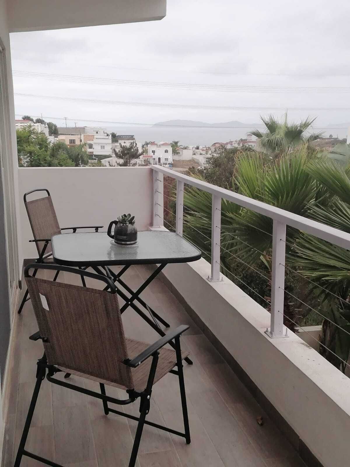 9 de 12: Terraza con vista al mar