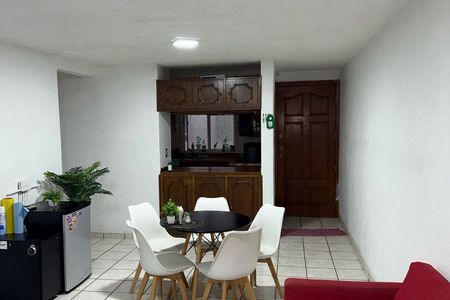 EB-UE4625