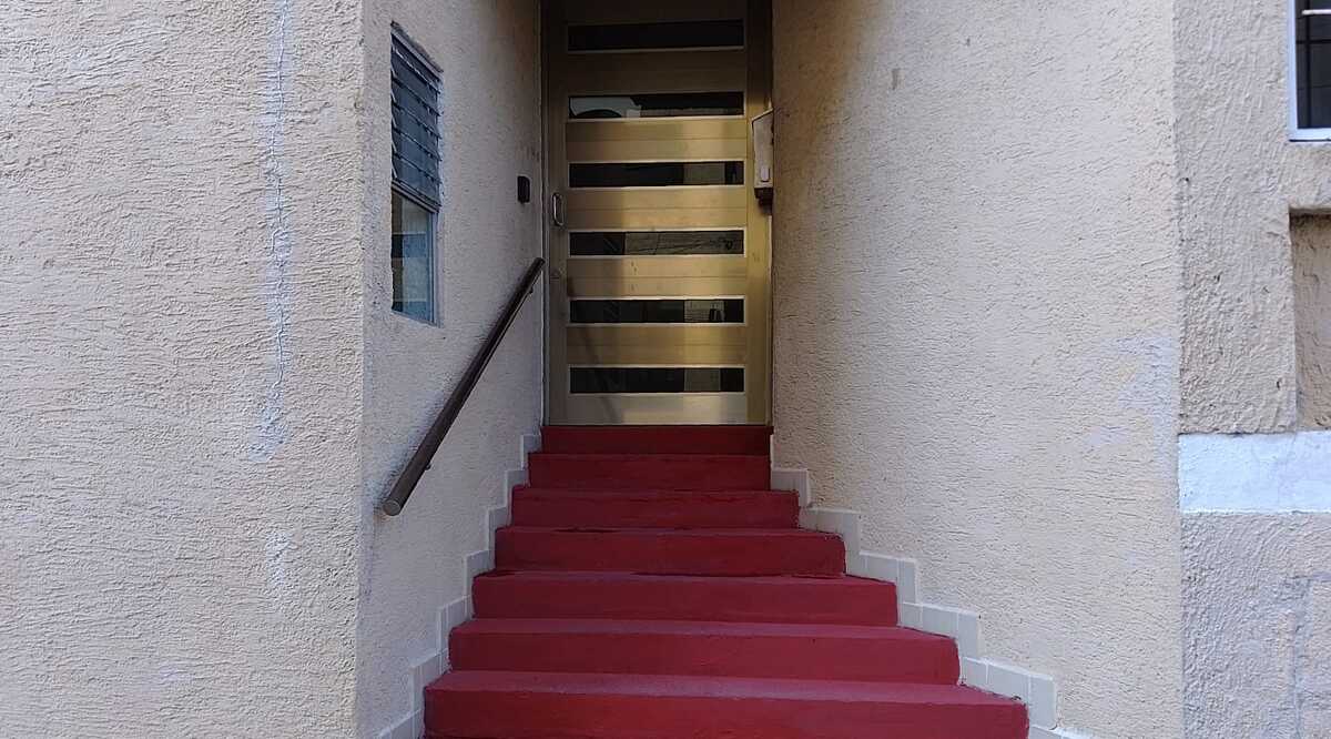 4 de 33