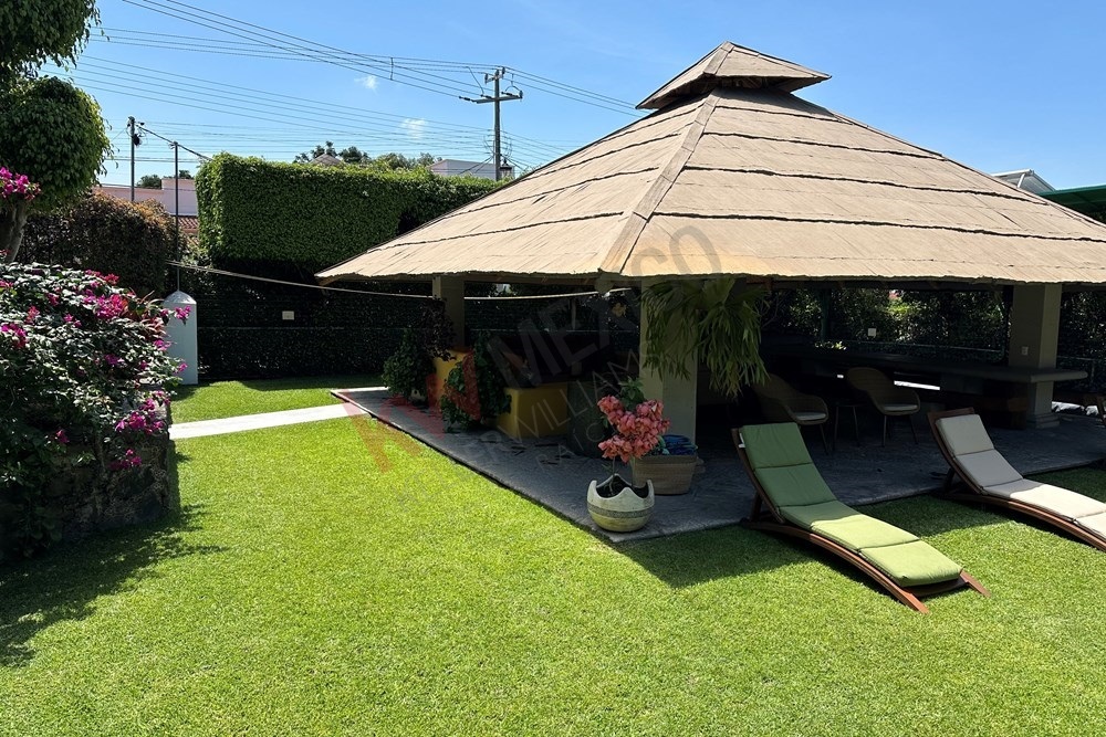 4 de 34: Palapa