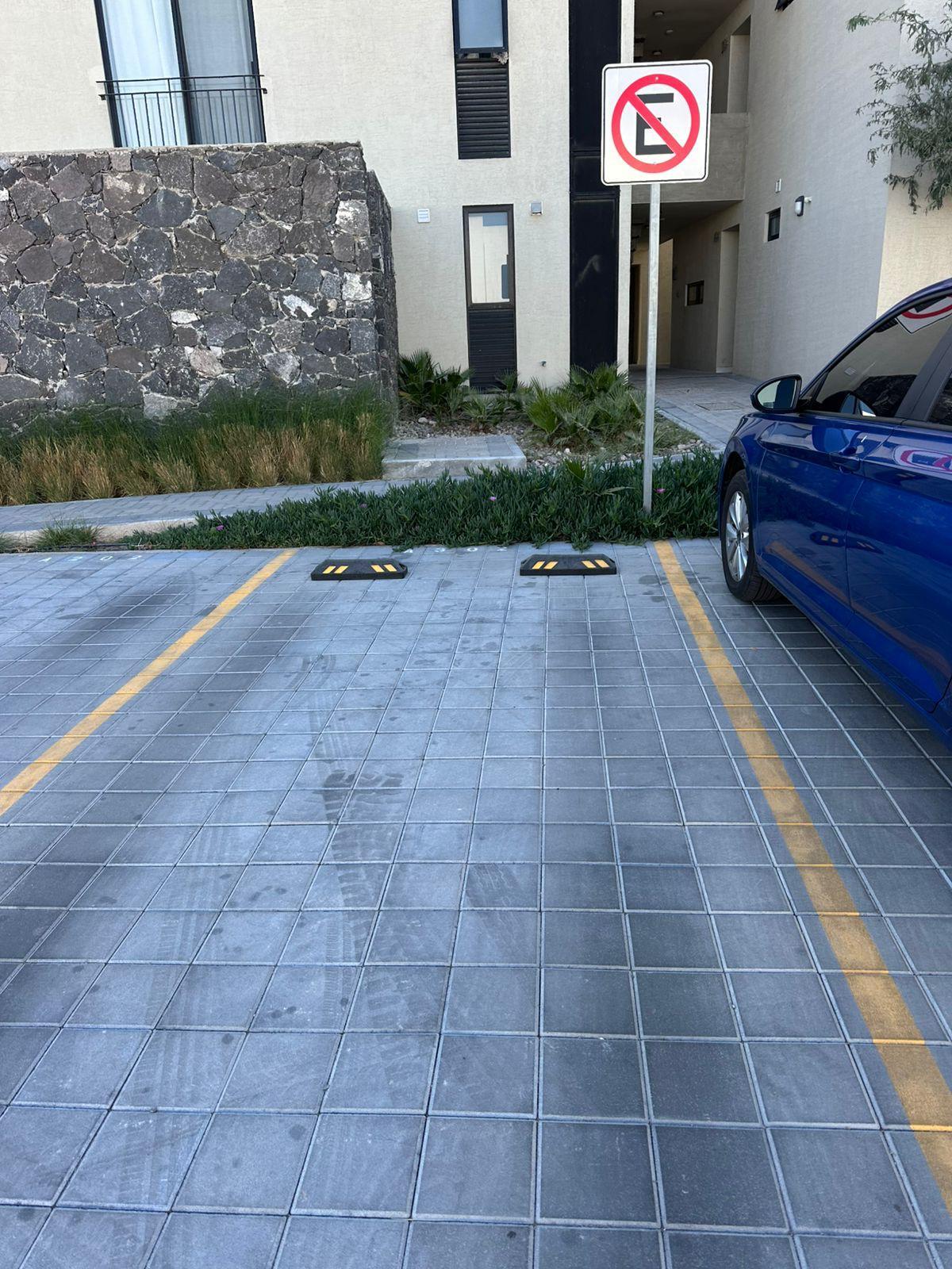2 de 8