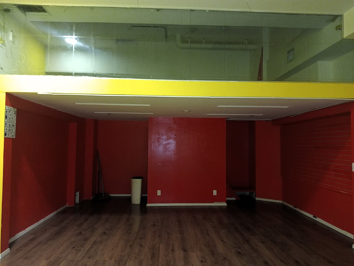 3 de 7: Interior frontal