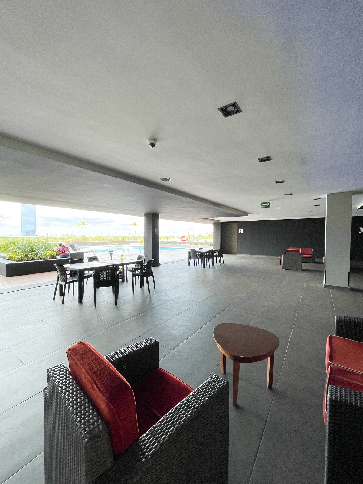 13 de 20: Terraza piscina