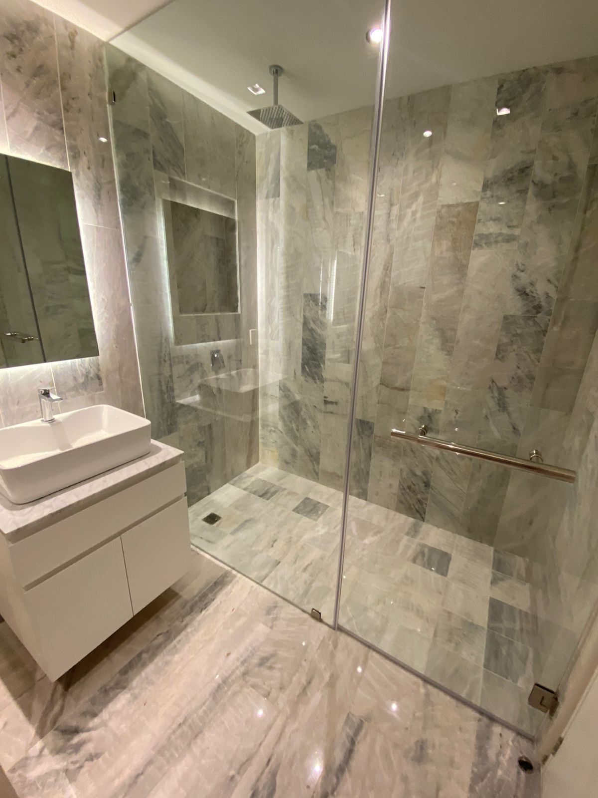 19 de 21: Baño