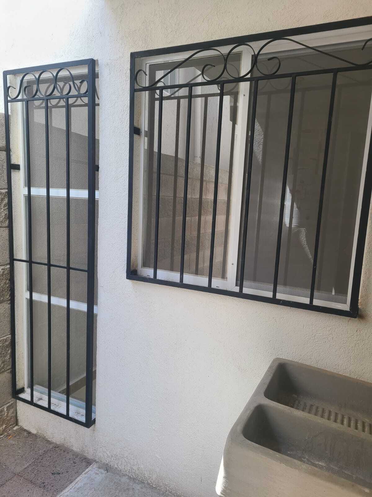 2 de 8