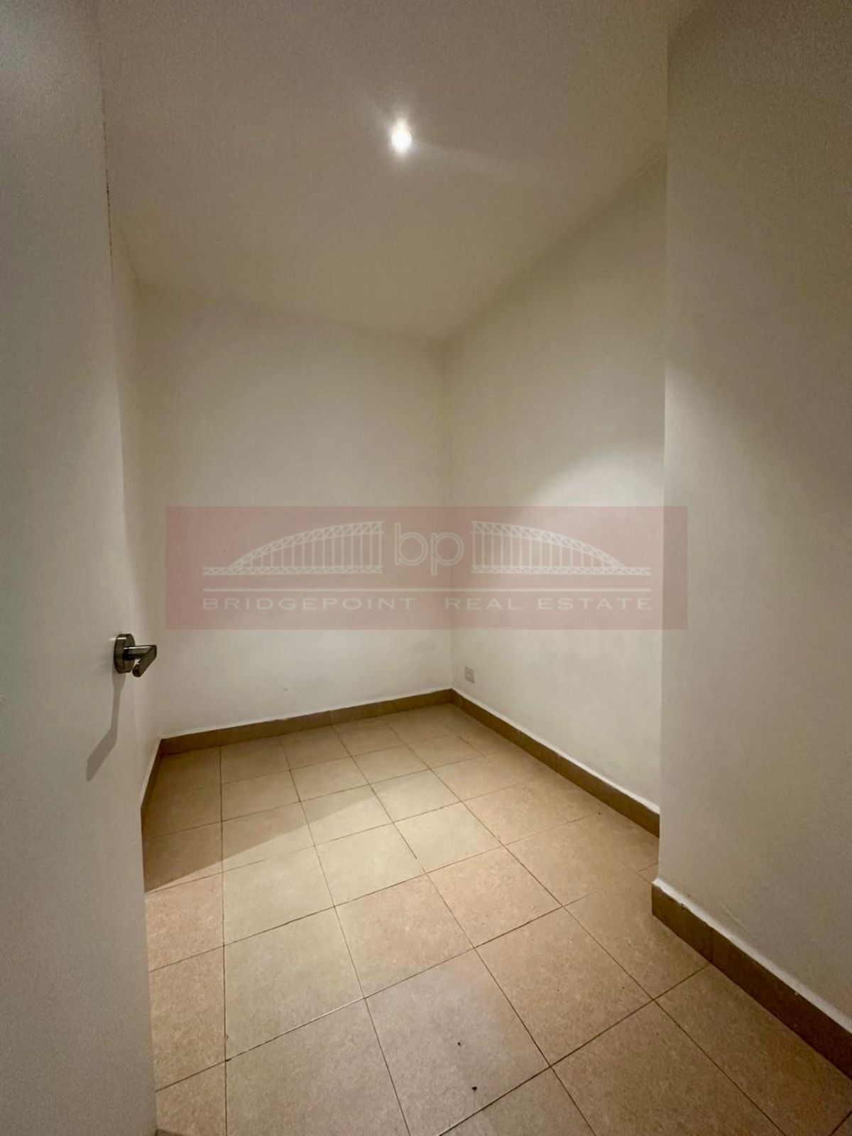 22 de 47: Cuarti de servicio