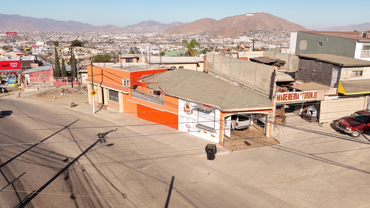 3 de 27